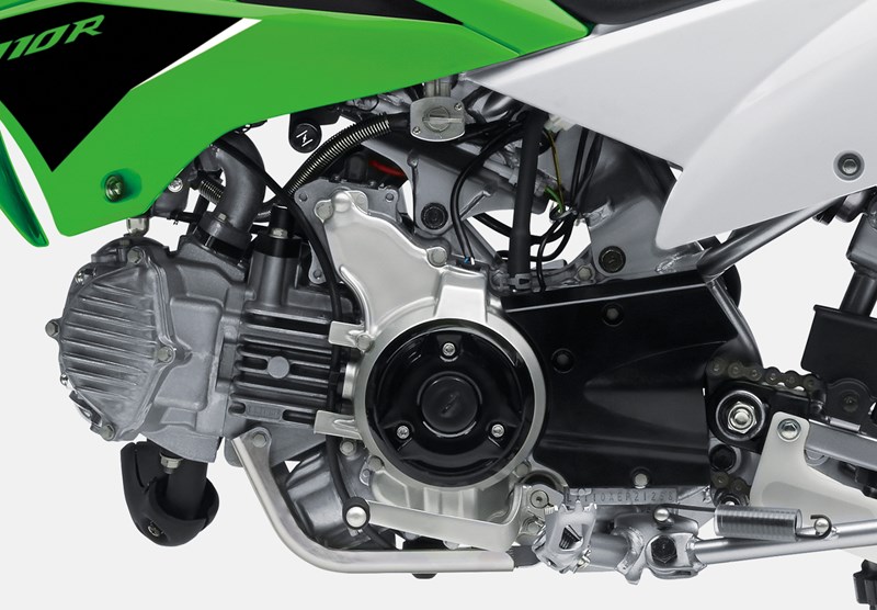 kawasaki-klx-110-2021-motor