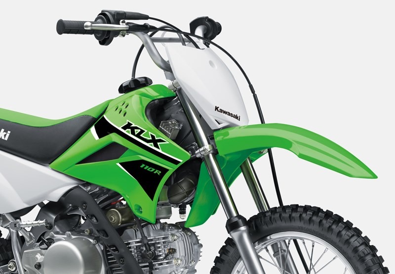 kawasaki-klx-110-2021-capacidade